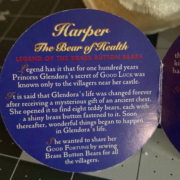 Vintage brass button jointed bear - Picture 11 of 12